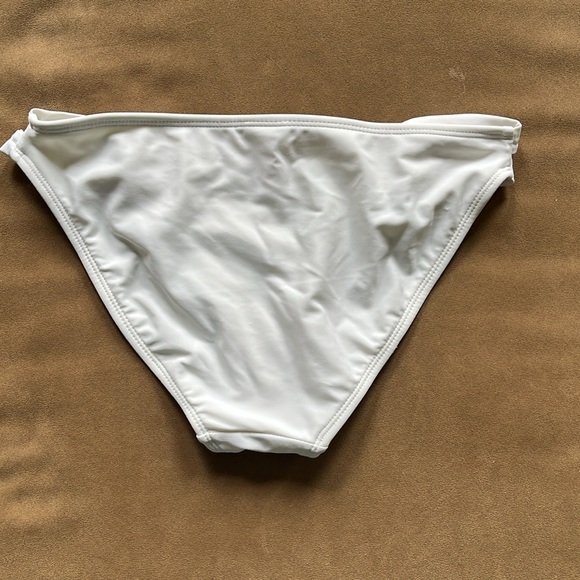 Target bikini bottom - Picture 2 of 3